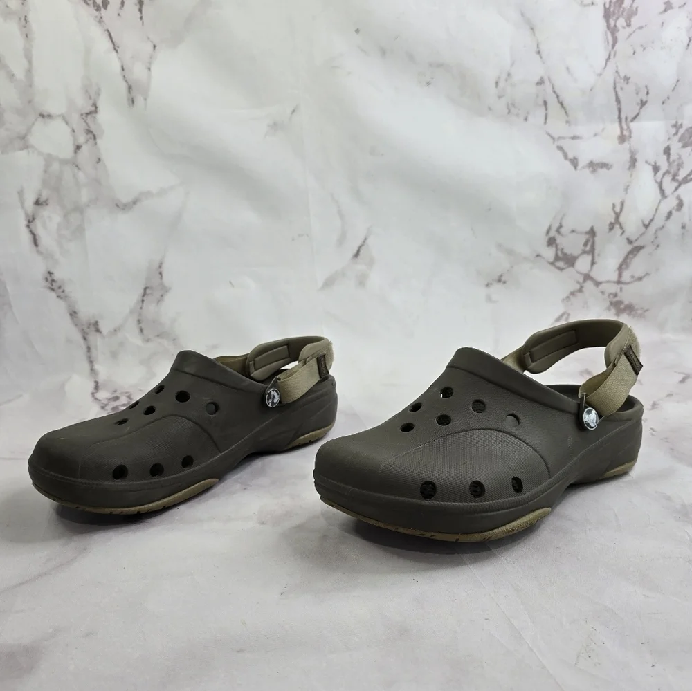 Crocs Sandal Womens 11 Mens Size 9 Brown All Terrain Shoe Sport Adjustable